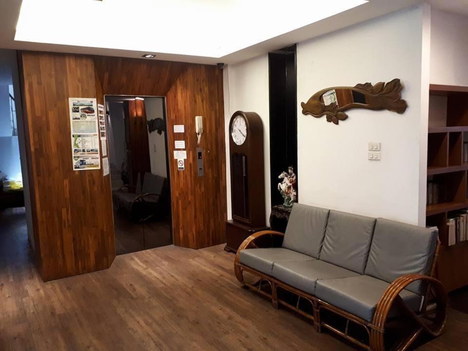 בנגקוק At One Inn Hualampong מראה חיצוני תמונה
