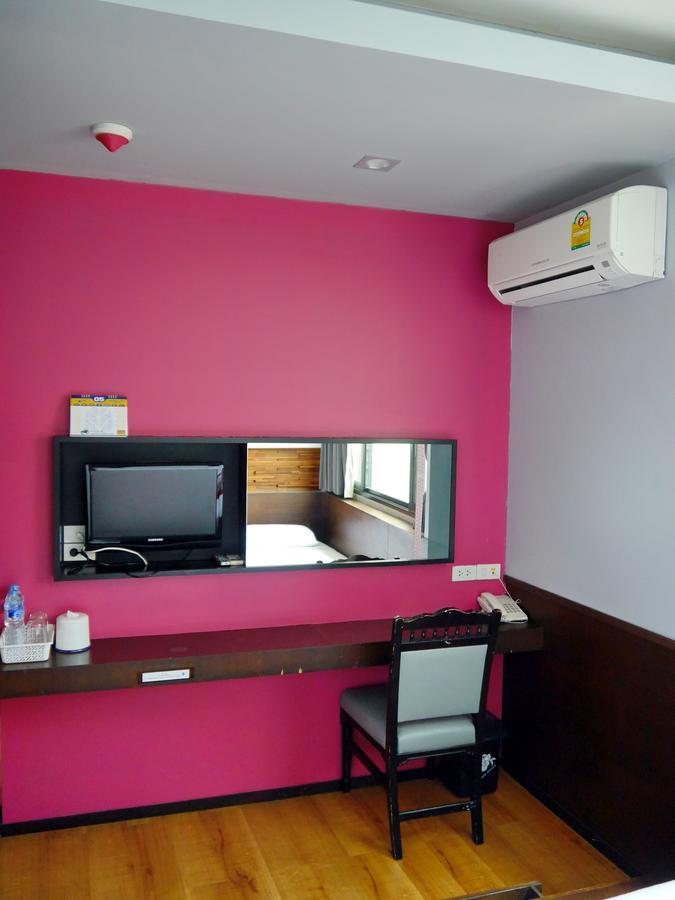 בנגקוק At One Inn Hualampong מראה חיצוני תמונה