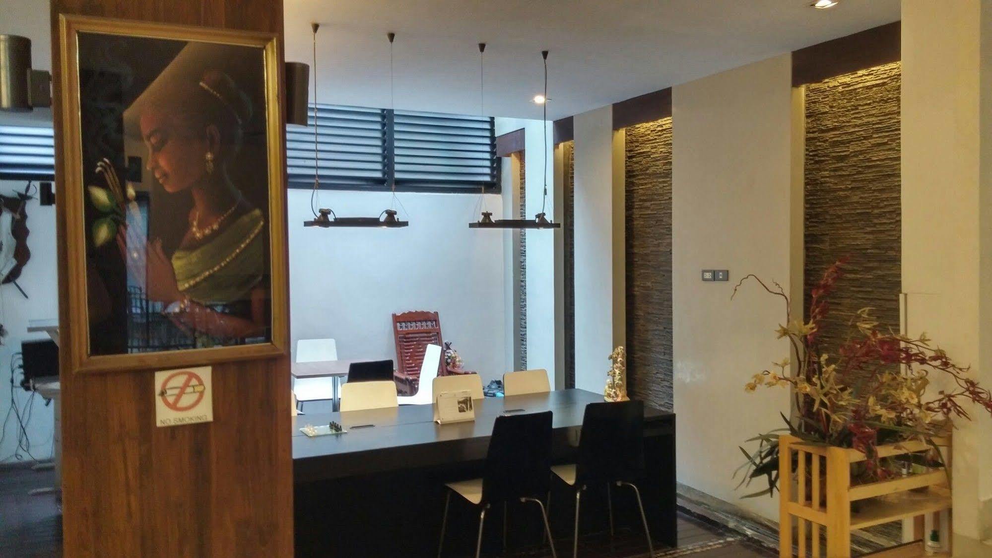 בנגקוק At One Inn Hualampong מראה חיצוני תמונה
